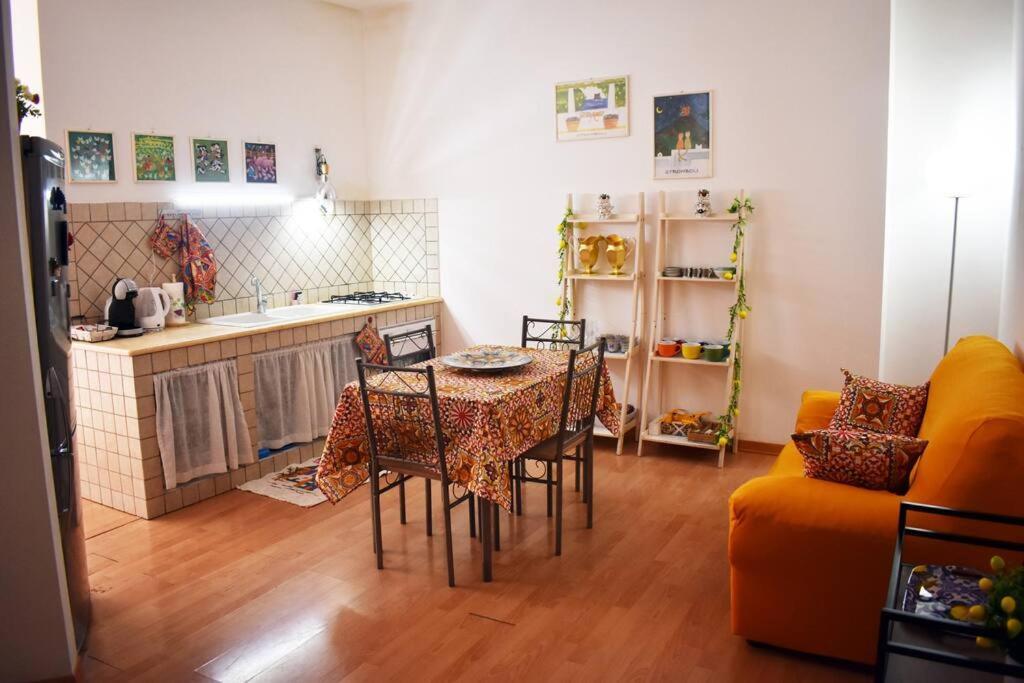 Appartamento Nel Centro Storico Di Palermo - Via Meli'S House Dış mekan fotoğraf